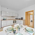 Apartmán Home2stay Wifi Smart Tv Parking *